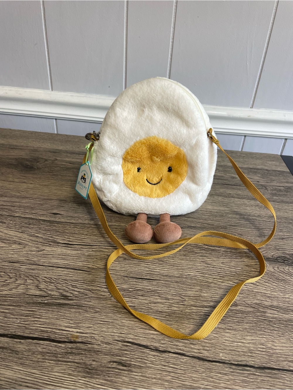 Jelly cat egg purse